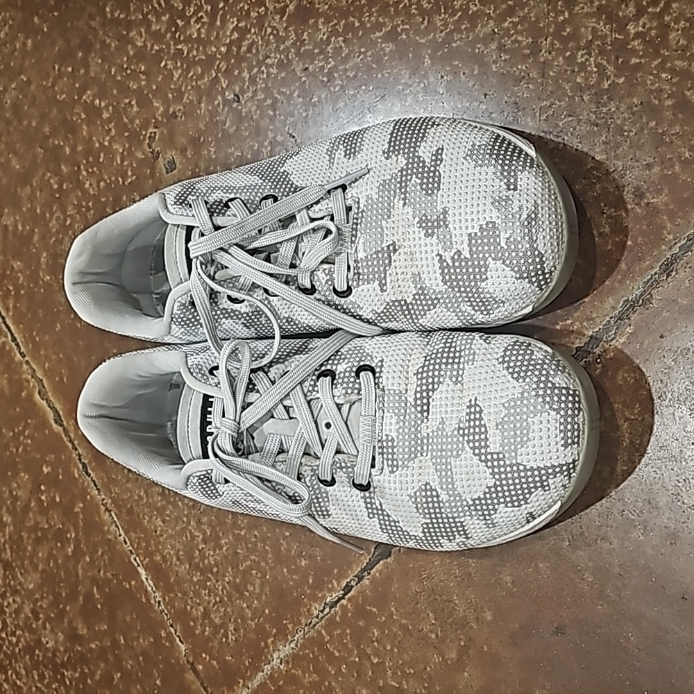 NOBULL Trainers Grey Camo Size 13